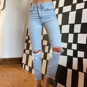 size 24 levi wedgie jeans